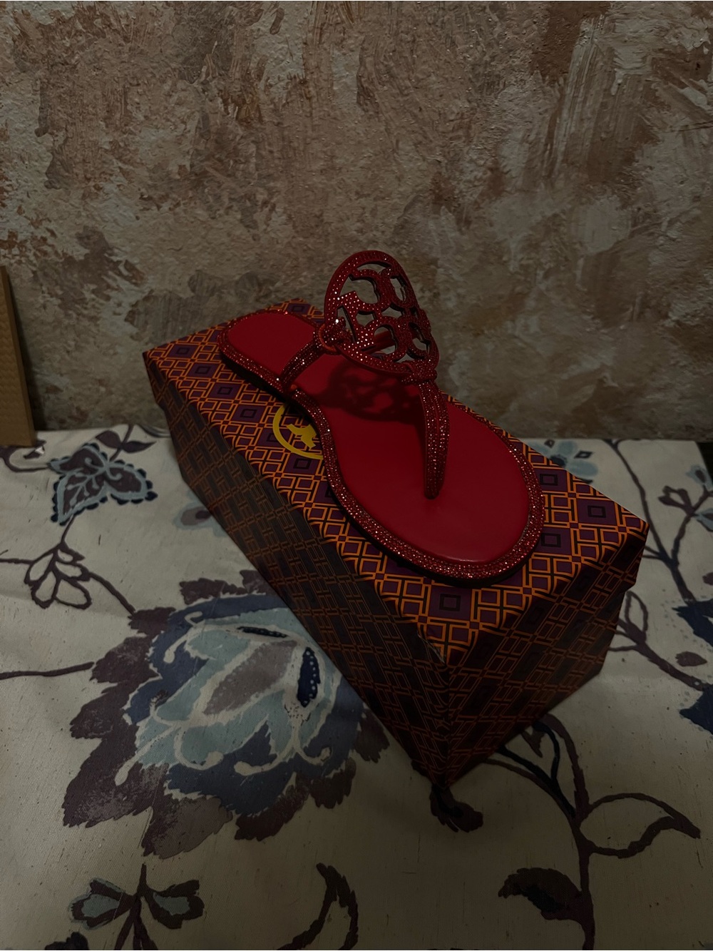 Tory Burch Red Logo-Detail Thong Sandals
